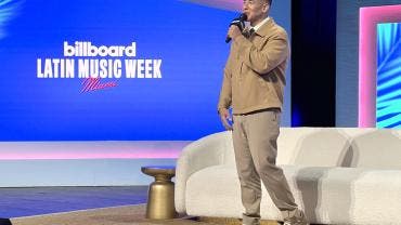 Daddy Yankee se presenta "renacido"