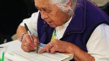 93 mil adultos mayores INEA.jpg