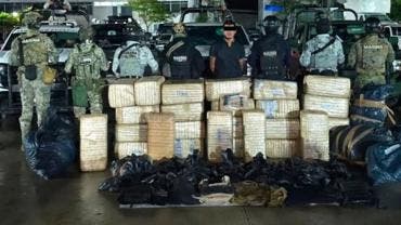 Aseguran más de media tonelada de droga en Tabasco