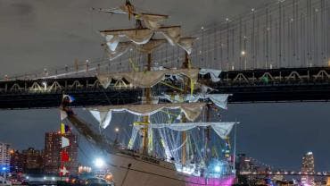 Buque Escuela Cuauhtémoc