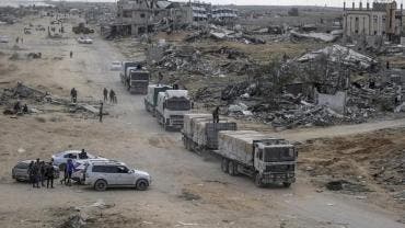 Camiones con ayuda humanitaria en Rafah