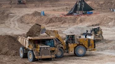 actividad industrial cae 0 punto 4 Inegi.jpg