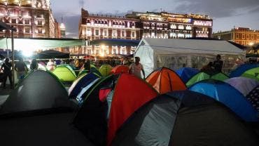 alista CNTE paro Palacio Nacional.jpg