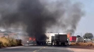 bloqueos Michoacan balaceras.jpg