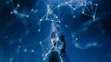 Por su parte, Clara Brugada Molina celebró la instalación del centro en la alcaldía Tláhuac y destacó la relevancia de "democratizar" el acceso al conocimiento tecnológico.