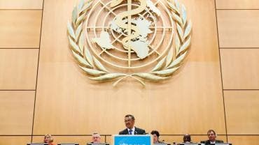 lanza OMS dia contra cancer cuello uterino.jpg