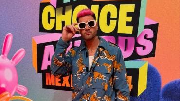 El cantante y compositor RELIO presenta “Si Te Decides”, su nuevo sencillo, una canción que captura ese instante de tensión entre el deseo y la indecisión en las relaciones modernas. 