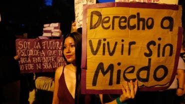 una cada tres mujeres sufren violencia genero OMS.jpg
