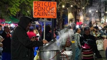 La SGIRPC recordó que las zonas altas y boscosas suelen registrar las temperaturas más bajas y pidió mantenerse informado a través de los canales oficiales y del Sistema de Alerta Temprana de la Ciudad de México.