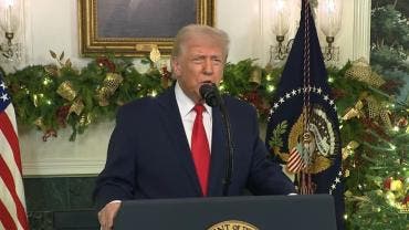 ataca Trump migrantes politica Biden.jpg