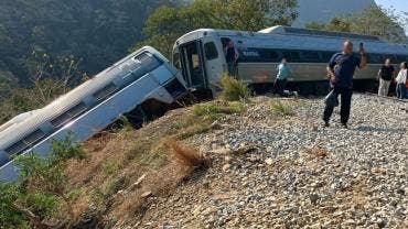 atienden todos heridos Interoceanico IMSS.jpg