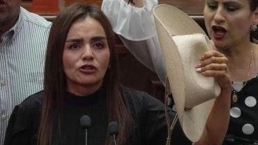 Grecia Quiroz justicia muerte Carlos Manzo.jpg