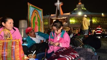 iglesia catolica llama unidad Virgen Guadalupe.jpg