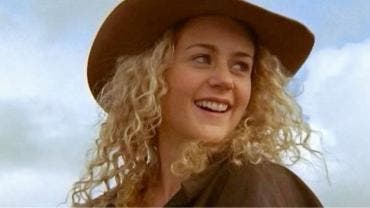 Rachael Carpani 