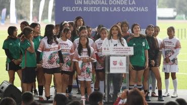 La jefa de Gobierno, Clara Brugada, explicó que estas acciones buscan que la fiesta mundialista no se concentre únicamente en las zonas centrales