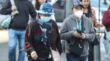 Asimismo, se activó Alerta Amarilla para las alcaldías Milpa Alta, Tláhuac y Xochimilco, donde se esperan temperaturas de entre 4 y 6 grados Celsius, en el mismo periodo de tiempo.