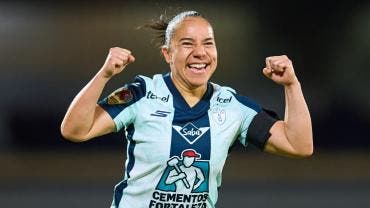 Charlyn Corral anota 57 goles y es la máxima goleadora mundial 