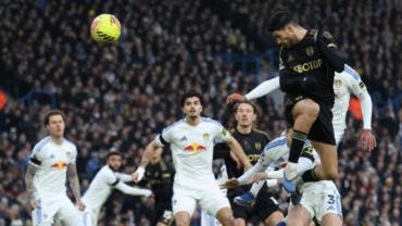 El Fulham de Raúl Jiménez sufrió una derrota de último minuto ante el Leeds United, que se llevó la victoria 1-0 gracias a un gol de Lukas Nmecha en el minuto 89.