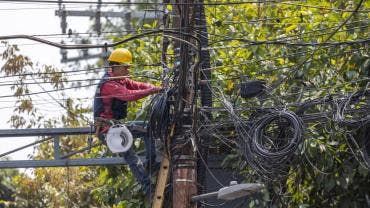 Los detenidos fueron informados de sus derechos y, junto con el cable robado y la camioneta, quedaron a disposición del Ministerio Público, quien definirá su situación jurídica.