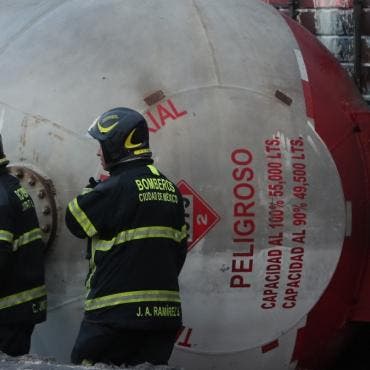 atencion victimas explosion pipa caso por caso.jpg