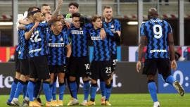 Inter gana derbi a Milan en Coppa Italia y Zlatan se va expulsado