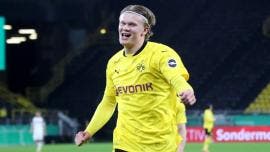 Haaland guía pase de Borussia Dortmund a cuartos de Copa de Alemania