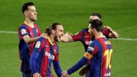 Barcelona golea a Huesca con doblete de Messi y amenaza cima del Atleti