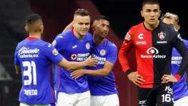 Cruz Azul se impone a Atlas y empata récord de triunfos consecutivos