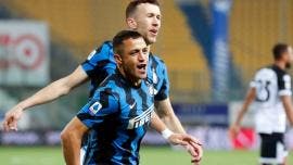 Alexis Sánchez alarga su racha y hace más líder al Inter