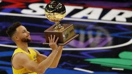 Stephen Curry logra su segundo título del Concurso de Triples