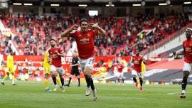 Cavani no basta en la vuelta de los aficionados a Old Trafford