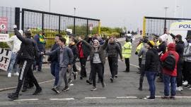 Aplazan el Manchester United-Liverpool tras las protestas aficionados