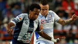 Pachuca y Cruz Azul decepcionan en la ida en el Hidalgo