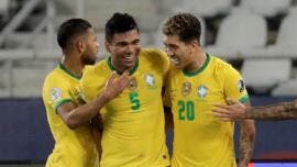 Brasil remonta a Colombia y asegura liderato en la Copa América