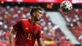 España se aísla previo al debut en la Eurocopa por positivo de Busquets
