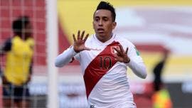 Perú doblega a Ecuador y gana su primer partido de la eliminatoria