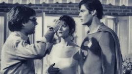 Richard Donner con Margot Kidder y Christopher Reeve, en el rodaje de la película 'Superman'de 1978.