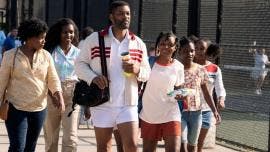 Will Smith da vida al padre de las hermanas Venus y Serena Williams en 'King Richard'.