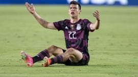 ‘Chucky’ Lozano es baja del Tri en Copa Oro tras fuerte impacto