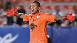 Querétaro propina tercera derrota en fila a Rayados y peligra su liguilla