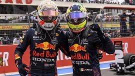 Checo disfruta llegar al final de temporada con opciones de título para Red Bull