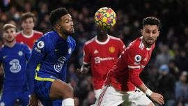 Manchester United bloquea al Chelsea con un empate en Stamford Bridge