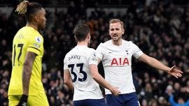 Tottenham somete al Brentford y se encarrera en la Premier League
