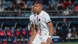 Mbappe se exhibe y clasifica al PSG a octavos de la Copa de Francia