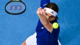 Tsitsipas arremete contra Djokovic por jugar ‘con sus propias reglas’
