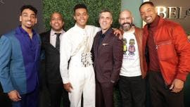  Jabari Banks junto a los productores ejecutivos Morgan Cooper, Rasheed Newson, TJ Brady, Terence Carter, y Will Smith durante la presentación de la serie 'Bel-Air'.