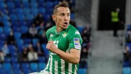 Andrés Guardado marca gol del triunfo de Betis sobre Zenit en la Europa League