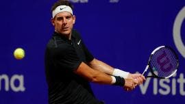 Del Potro vuelve a jugar tras 965 días y pierde ante Delbonis por 6-1 y 6-3