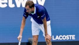 Medvedev cae ante Hurkcacz en el Miami Open y se le escapa la cima del ranking