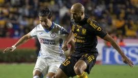 Cruz Azul rescata el empate ante Tigres y extiende racha invicta en el ‘Volcán’
